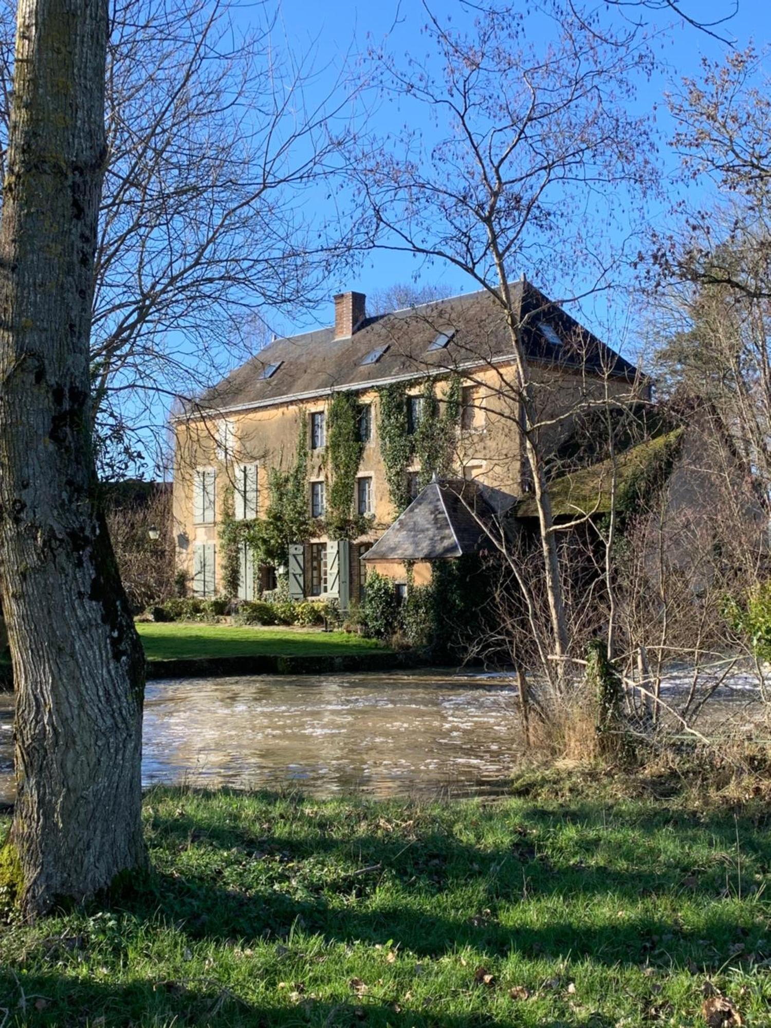 Moulin De Champrond -Montmirail -Sarthe Bed & Breakfast Eksteriør bilde